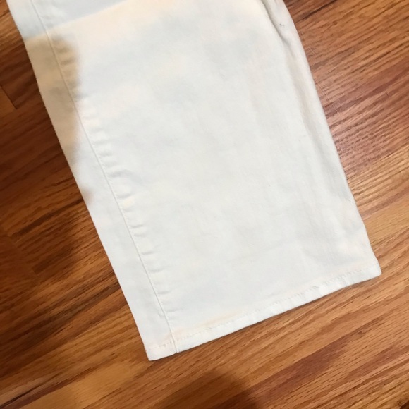 ▪️Tory Burch Cropped Slim Boot White Jeans - Picture 8 of 15